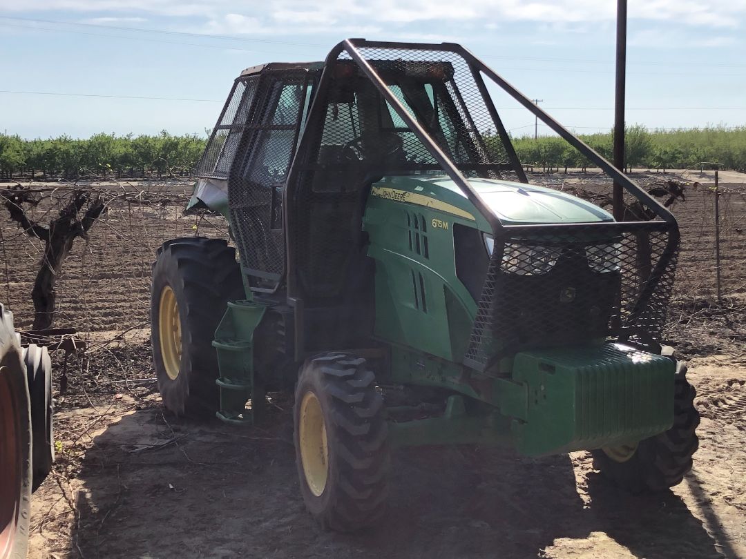 2015 DEERE 6115M - Image 3